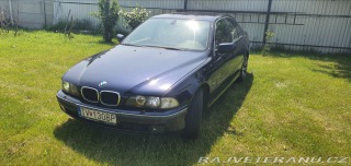 BMW 5 E39 528i