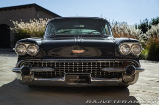 Cadillac Series 62 SPECIAL SERIES 62 FLEETWOOD SEDAN 1958