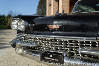 Cadillac Series 62 SPECIAL SERIES 62 FLEETWOOD SEDAN 1958