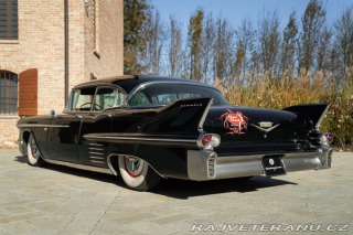 Cadillac Series 62 SPECIAL SERIES 62 FLEETWOOD SEDAN 1958