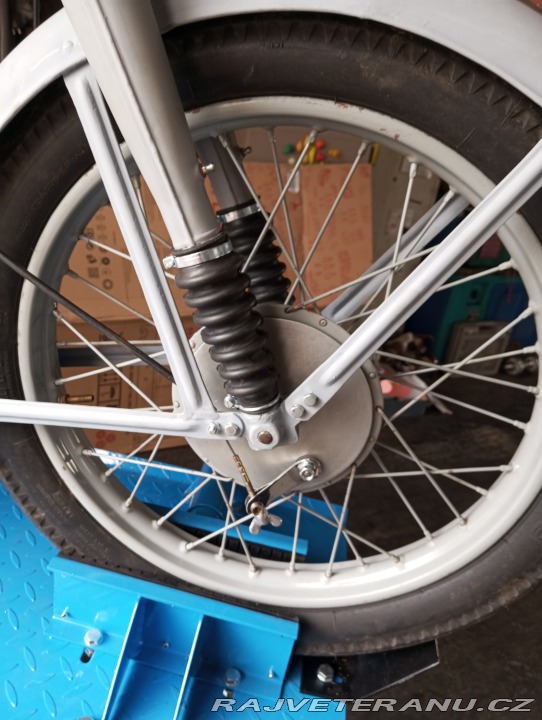 Jawa 250 Pérák 1952