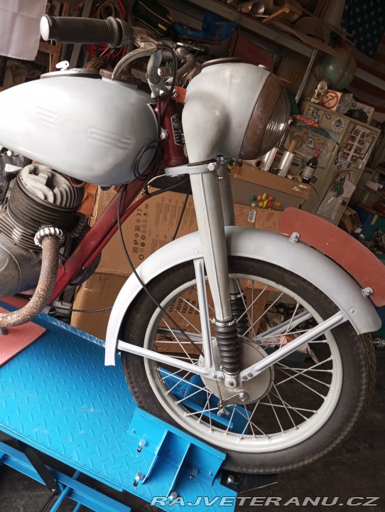 Jawa 250 Pérák 1952