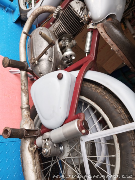 Jawa 250 Pérák 1952