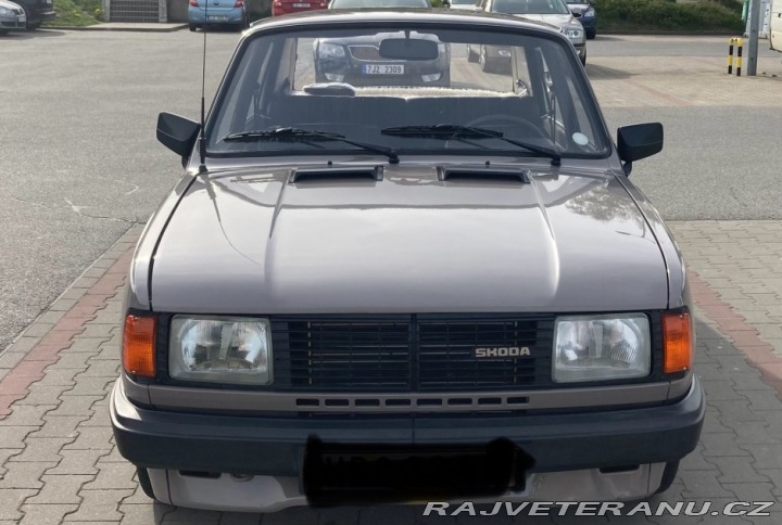 Škoda 120 120L 1987