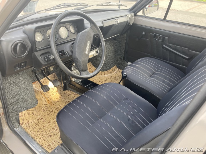 Škoda 120 120L 1987