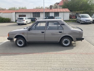 Škoda 120 120L 1987