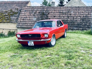Ford Mustang 