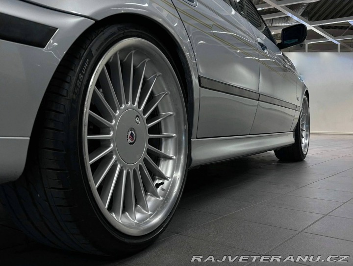 Ostatní značky Ostatní modely Alpina B10 V8 Sedan Switch-Tronic 1997