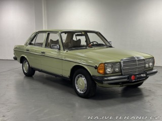 Mercedes-Benz 200 1978