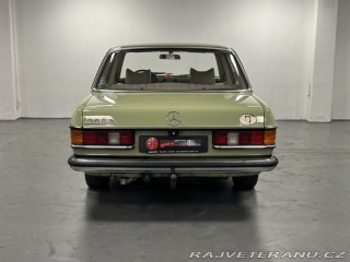 Mercedes-Benz 200 1978