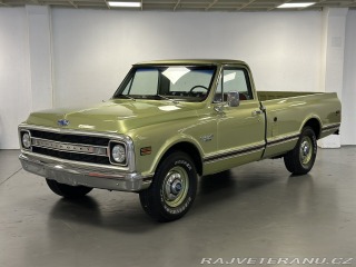 Chevrolet  C 20