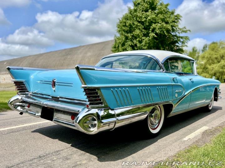 Buick Roadmaster Limited Riviera 1958