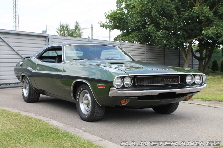 Dodge Challenger R/T SE 383 V8, manuál 1970