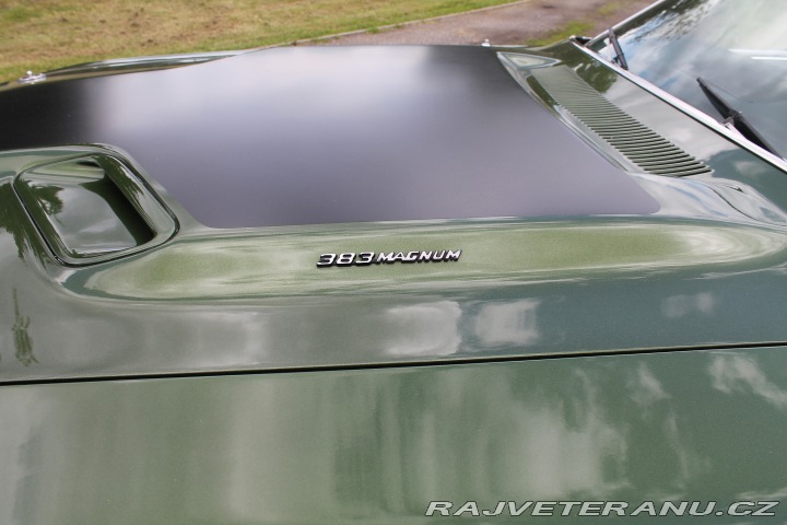 Dodge Challenger R/T SE 383 V8, manuál 1970