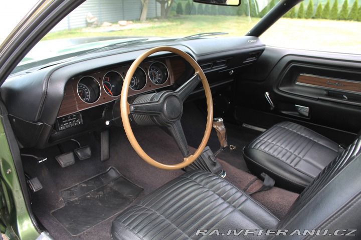 Dodge Challenger R/T SE 383 V8, manuál 1970