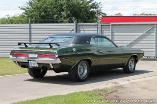 Dodge Challenger R/T SE 383 V8, manuál 1970