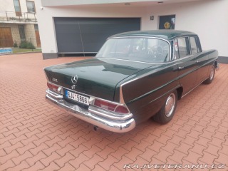 Mercedes-Benz 220 1964