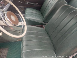 Mercedes-Benz 220 1964