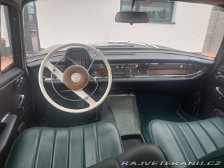 Mercedes-Benz 220  1964