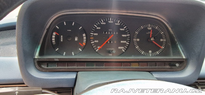 Audi 100 C2 1980