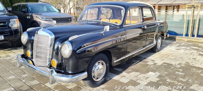 Mercedes-Benz Ostatní modely 219 Ponton