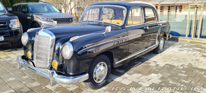 Mercedes-Benz Ostatní modely 219 Ponton 1957