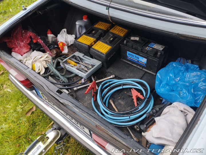 Mercedes-Benz 240 w123d 1976