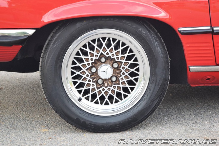 Mercedes-Benz 500 500SL 107 1985