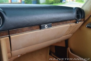 Mercedes-Benz 500 500SL 107 1985