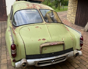 Tatra 603 