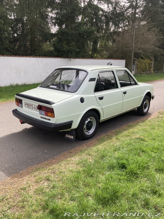 Škoda 105 L 1984