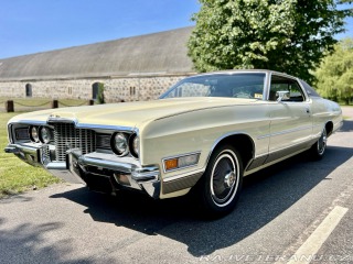 Ford LTD 