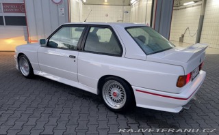 BMW M3 1986
