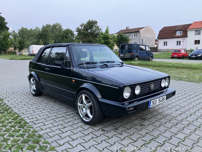 Volkswagen Golf 1.8i Cabrio Karmann