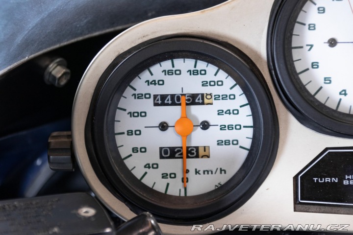 Suzuki GSX GSXR 1100 1986