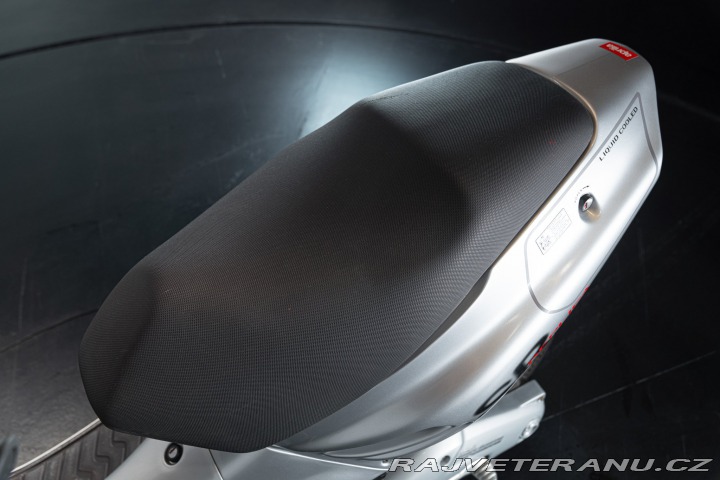 Ostatní značky Ostatní modely Aprilia SR REPLICA DORIANO ROMBONI 1994