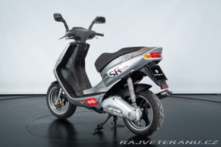 Ostatní značky Ostatní modely Aprilia SR REPLICA DORIANO ROMBONI 1994