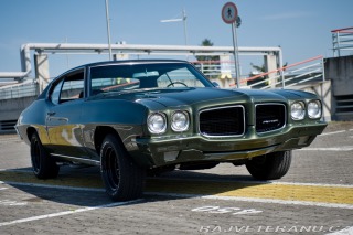 Pontiac LeMans 