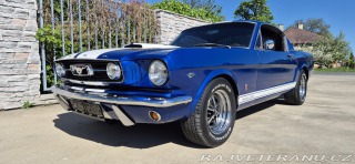 Ford Mustang GT