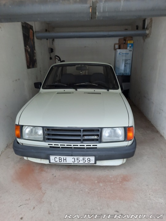 Škoda 120 1987