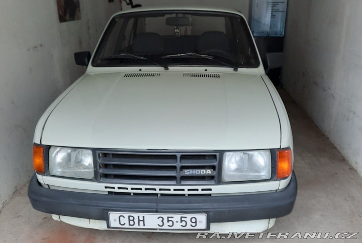 Škoda 120 1987