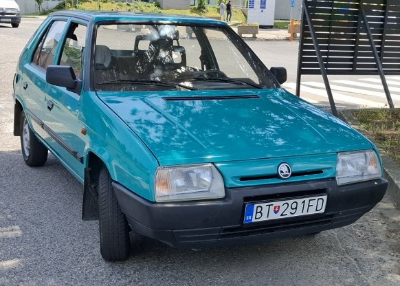 Škoda Favorit 135 LS