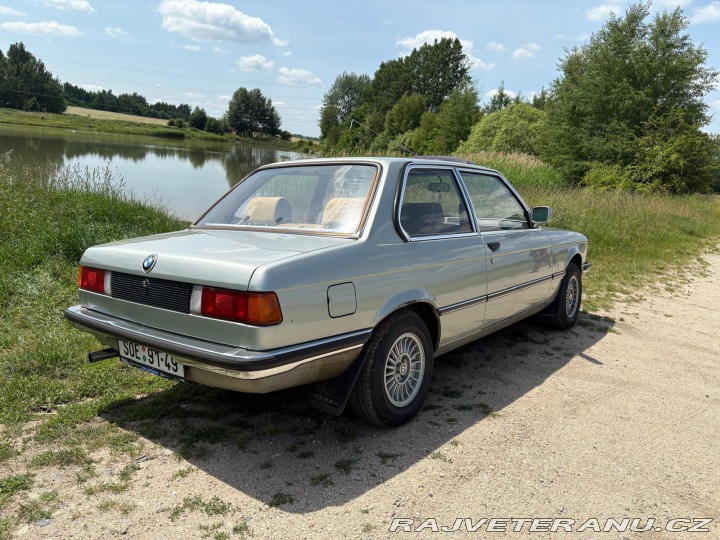 BMW 3 318i E21 1982