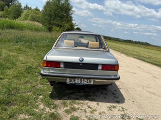BMW 3 318i E21 1982
