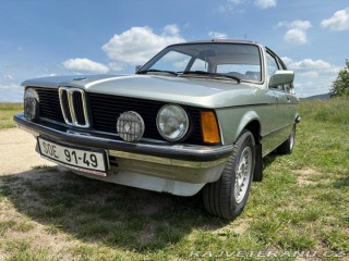 BMW 3 318i E21 1982