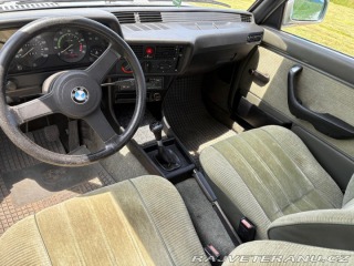 BMW 3 318i E21 1982