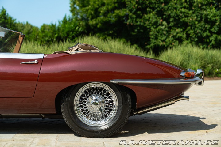 Jaguar E-Type ROADSTER 1964