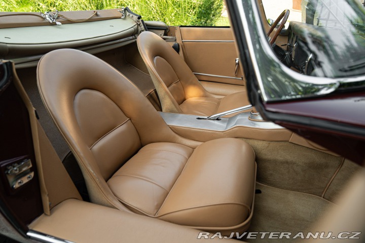 Jaguar E-Type ROADSTER 1964