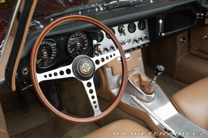 Jaguar E-Type ROADSTER 1964