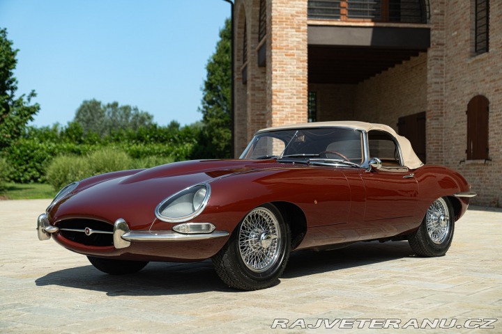 Jaguar E-Type 3.8 ROADSTER I°SERIE 1964